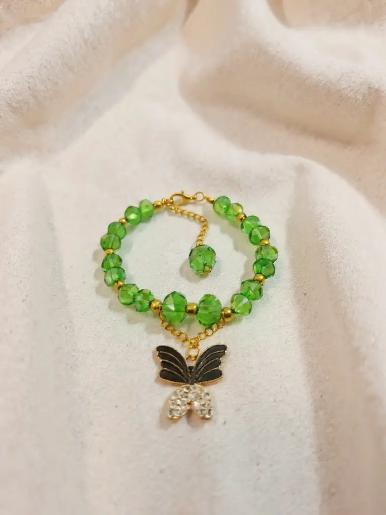 [BR-005-01] 
 Crystal Bracelet  (Green)