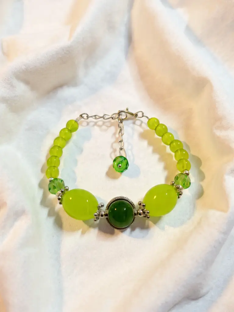 [BR-017-01] Lime Glow Beaded Bracelet (Green)