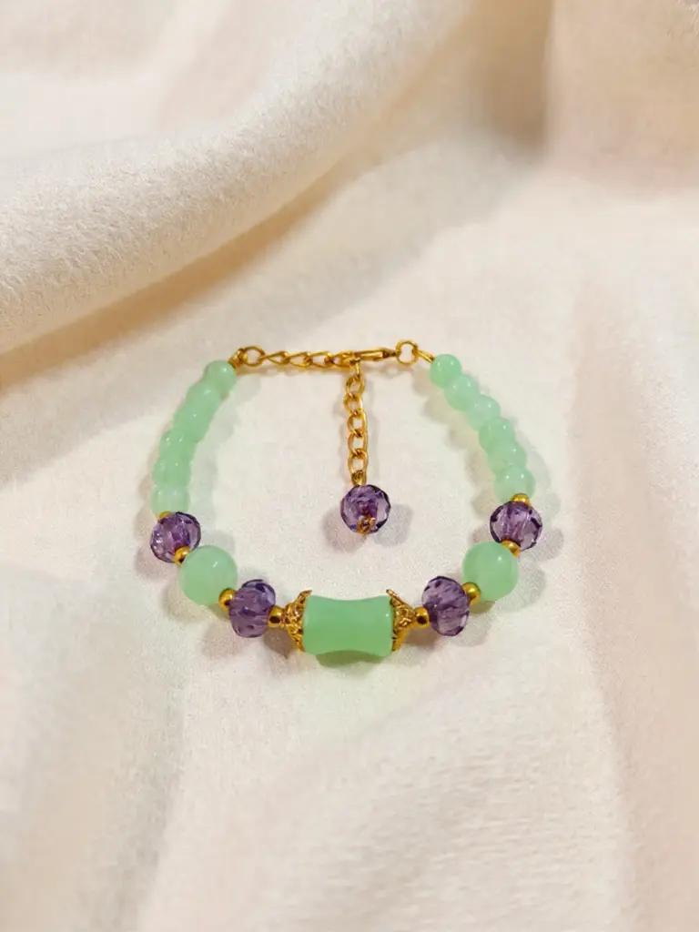 Color Bloom Beaded Bracelet Collection” 